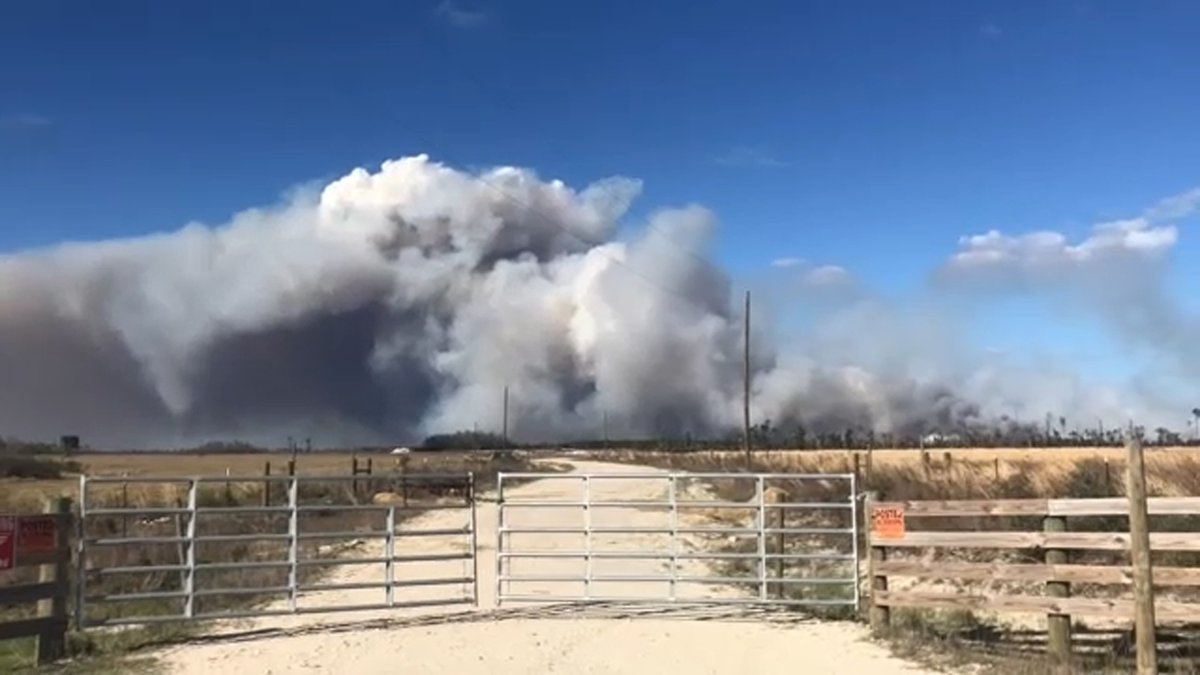 Перекресток пожары. Florida Fire. Fire Road.