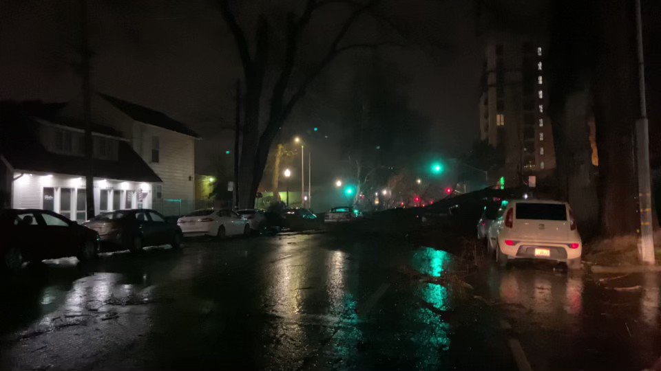 This massive tree fell across 19th in Midtown Sacramento across I Street. 19th is totally blocked off, and it looks like a few cars are damaged