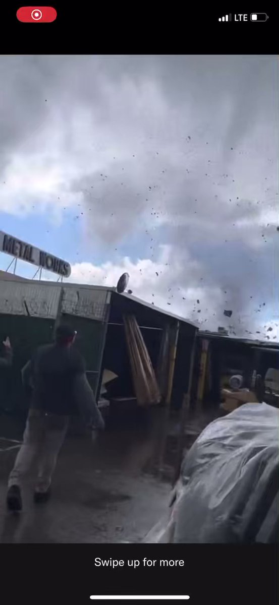 Cell phone footage captured a Tornado/Twister in Montebello today