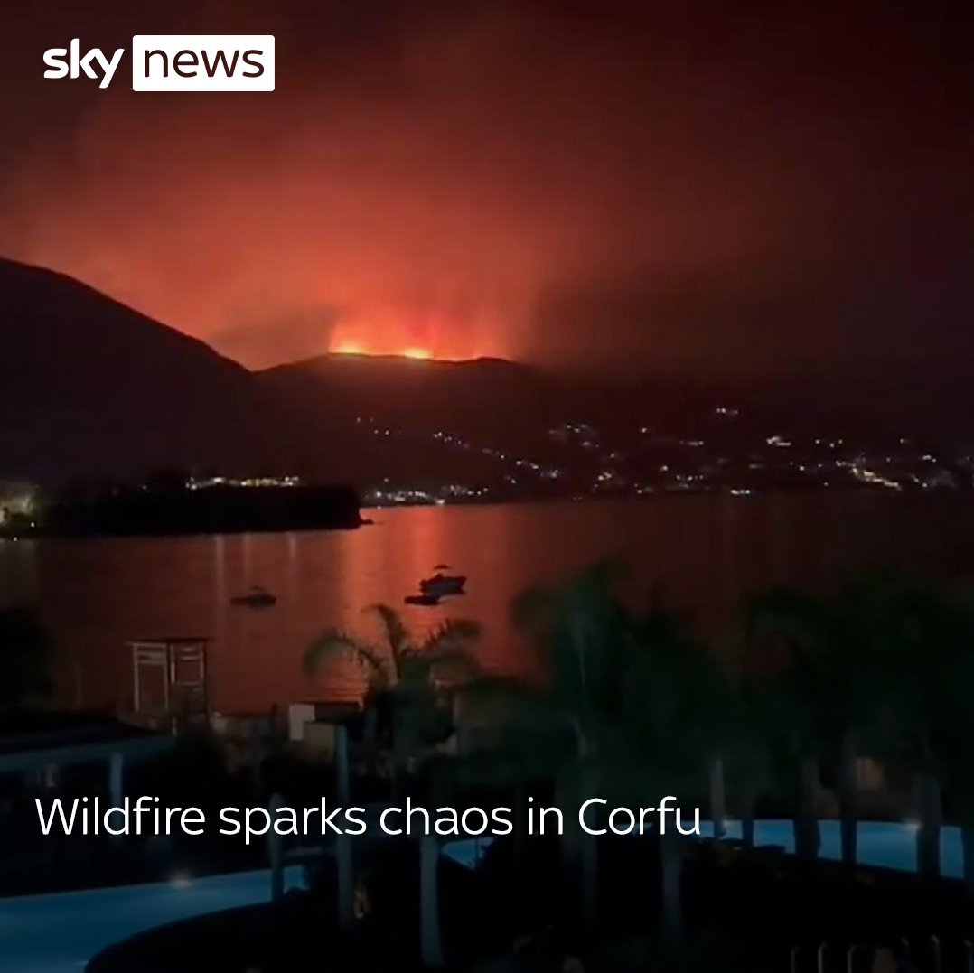 Sea evacuations begin as wildfires spark chaos in CorfunnSee more nn