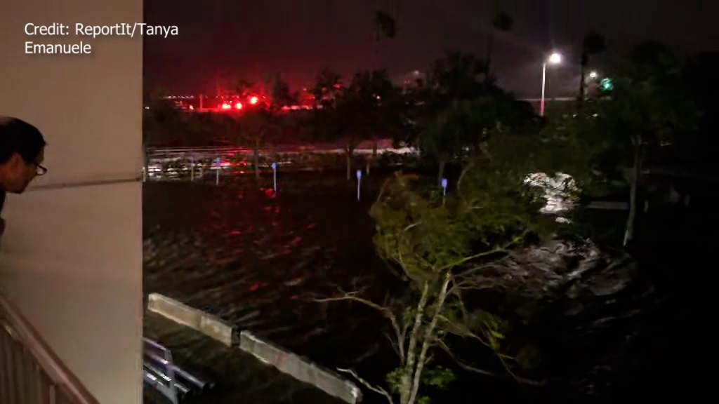 Heavy flooding surrounds Tampa General Hospital