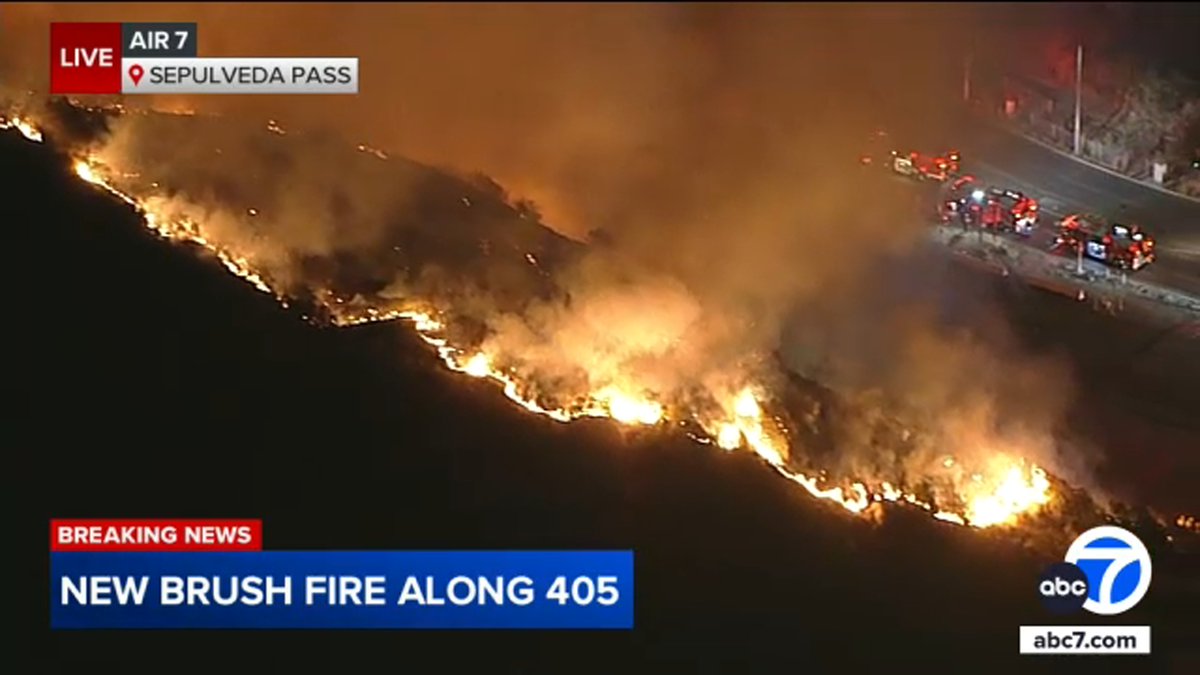 New brush fire erupts in Sepulveda Pass along 405 Freeway