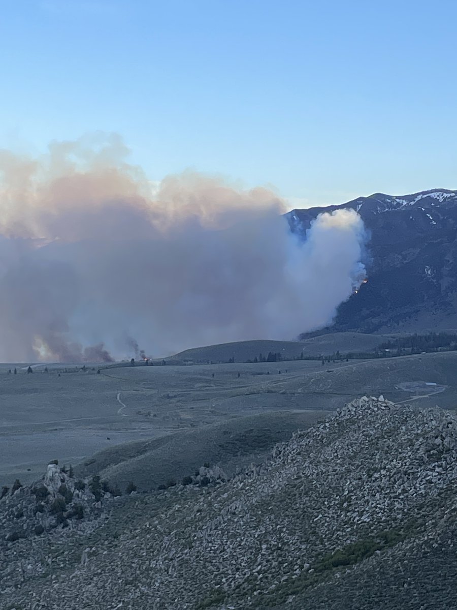 InnFire : US 395 is closed between Lee Vining & Mono City. Expected to stay closed into the weekend. Detours: SR 167, NV 208, US 6, Benton Crossing, US 120 E. Businesses OPEN. Minimal smoke outside fire area