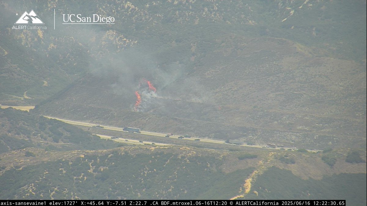 MathewsFire The Fire is 3 acres, Moderate Rate of Spread, Potential for 50 acres. New Brush Fire North I-15/Kenwood Avenue, San Bernardino County