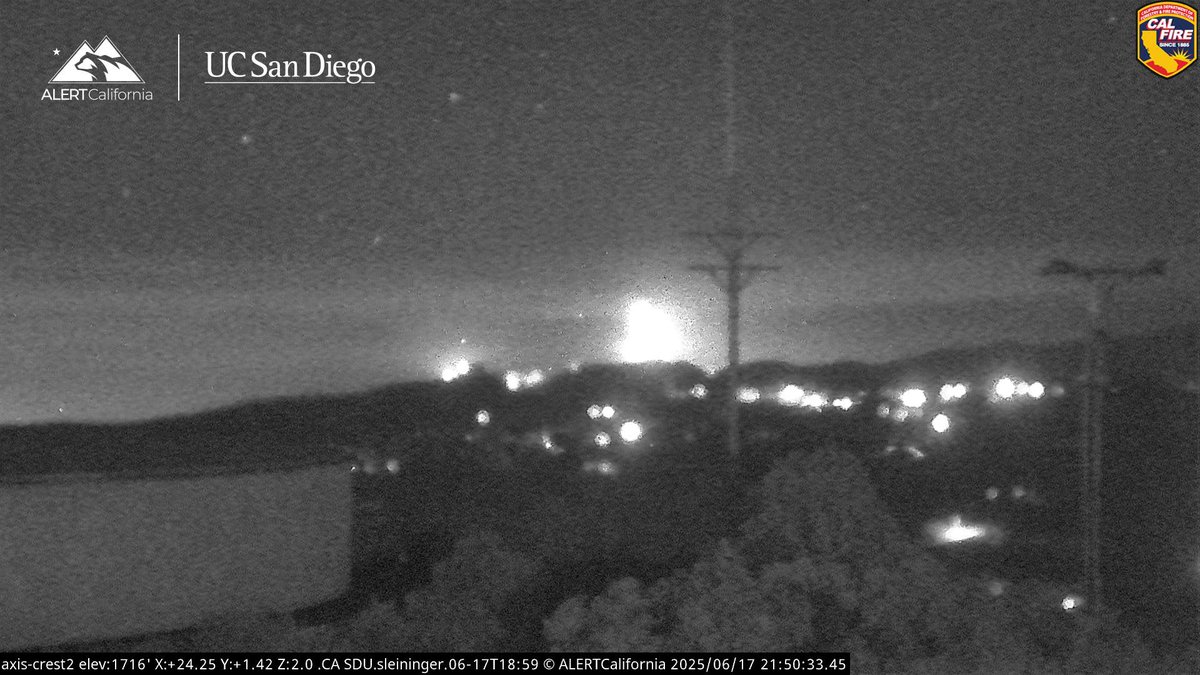 MonteFire Aircraft Assisting.Air Attack 330, Air Tankers 70, 72.Copters 8PJ, 9HT, 128, 609.CalFire Intel 461 and Air Tankers 74, 78 are enroute.MonteFire The Fire was last Mapped at 312 acres but is likely larger than that now.