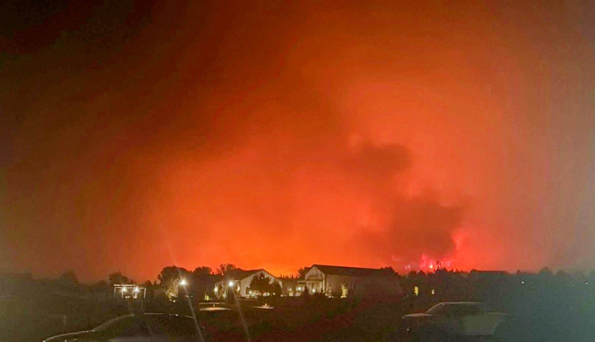 The ForsythFire was active last night & is now estimated at 500-1000 acres. Previously constructed fuel breaks around Pine Valley allowed firefighting resources to engage the fire all night. Reports this morning are that no structures have been lost