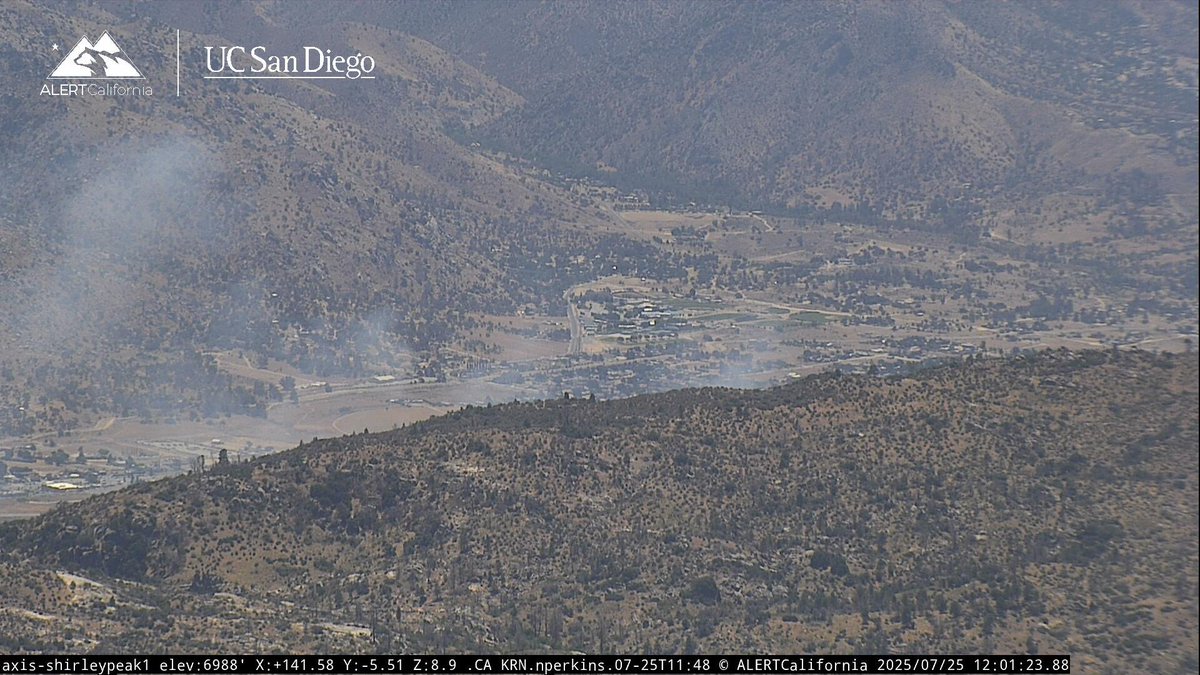 New Brush Fire Highway 178/Elizabeth Norris Road, Lake Isabella.Air Attack 410, Air Tanker 76, Copter 3WL is overhead, Air Tanker 75 is enroute