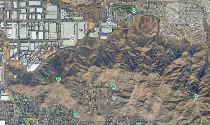 New Start - NorthgateFire 5 acres, potential for 20 acres. Riverside City Fire is responding to a fire on Sugarloaf Mtn. IC has ordered a 2nd alarm and asked for a @CALFIRERRU response. The fire is in the county.