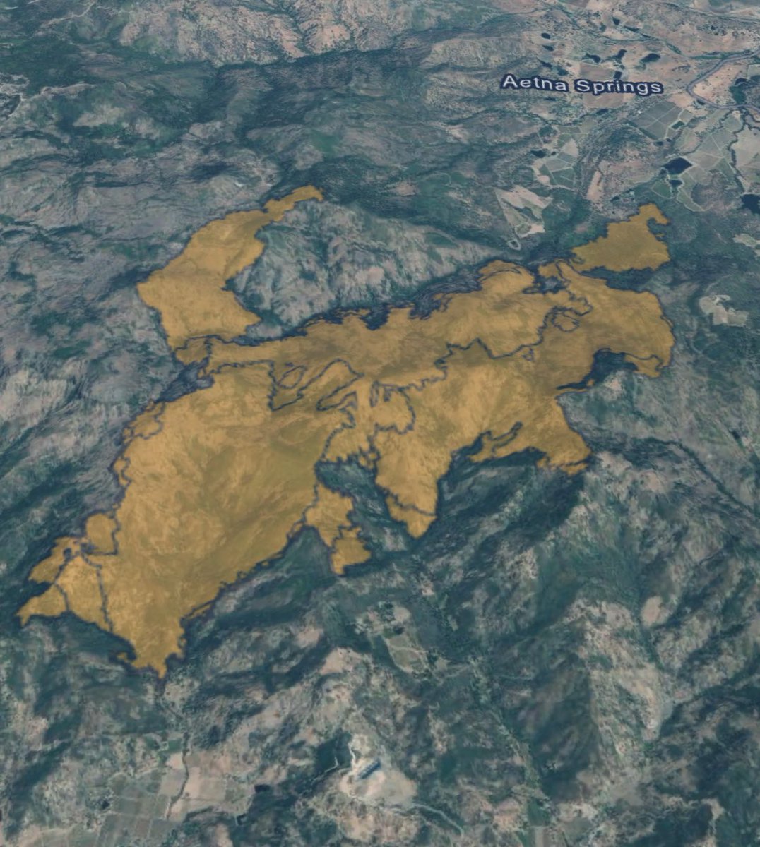 The PickettFire was Mapped by Cal Fire Intel 461 at 3,992 acres, 7:55PM, likely over 4,000 acres already.The Fire spotted over Swartz Canyon pushing to the North into Sugarloaf Mountain the Fire hasn’t jumped Aetna Springs Road