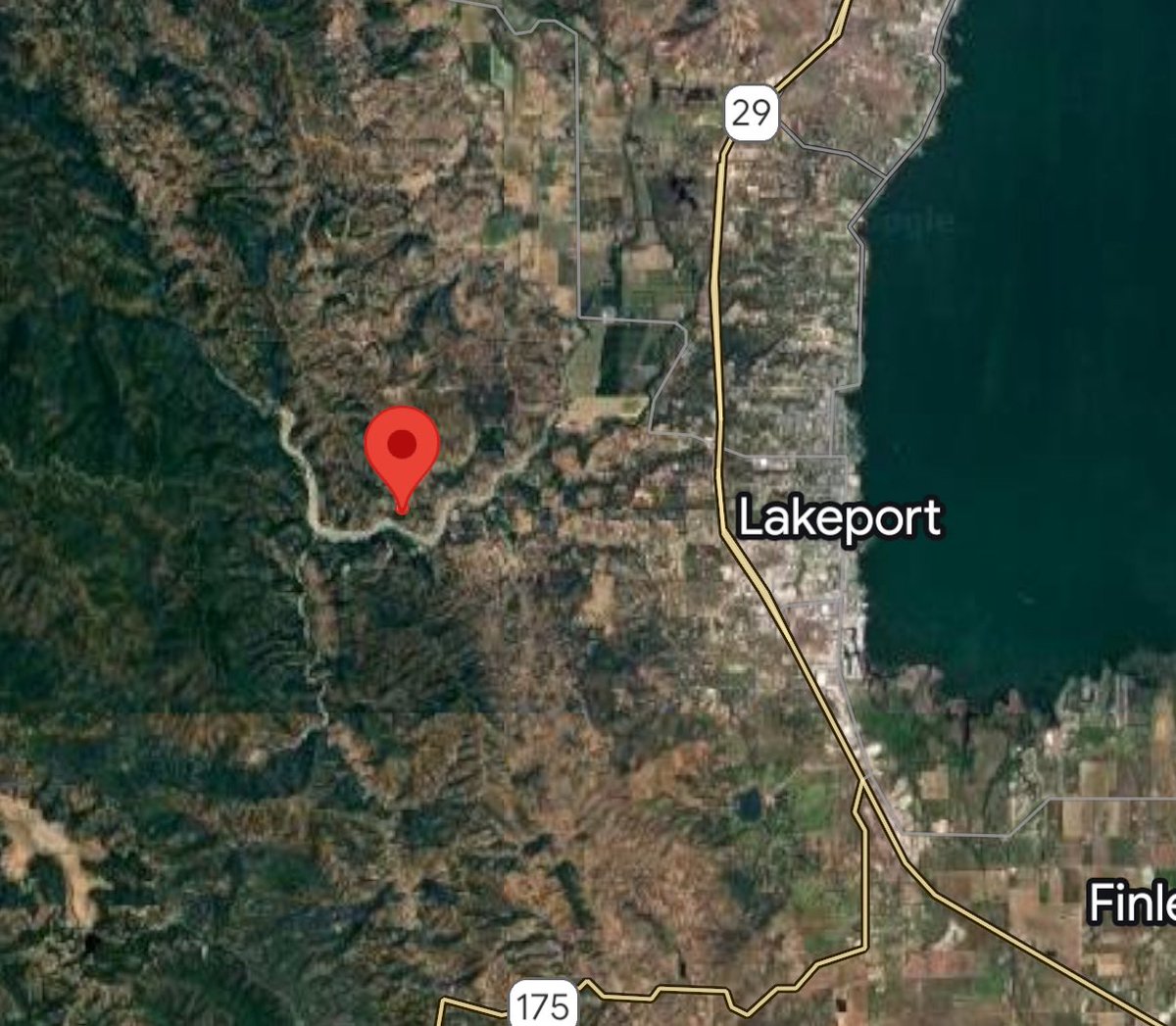 ScottFire - INCIDENT - Firefighters are responding to vegetation fire near Scotts Creek Road, Lakeport. The fire is report to be approximately 3 acres and has a moderate rate of spread.