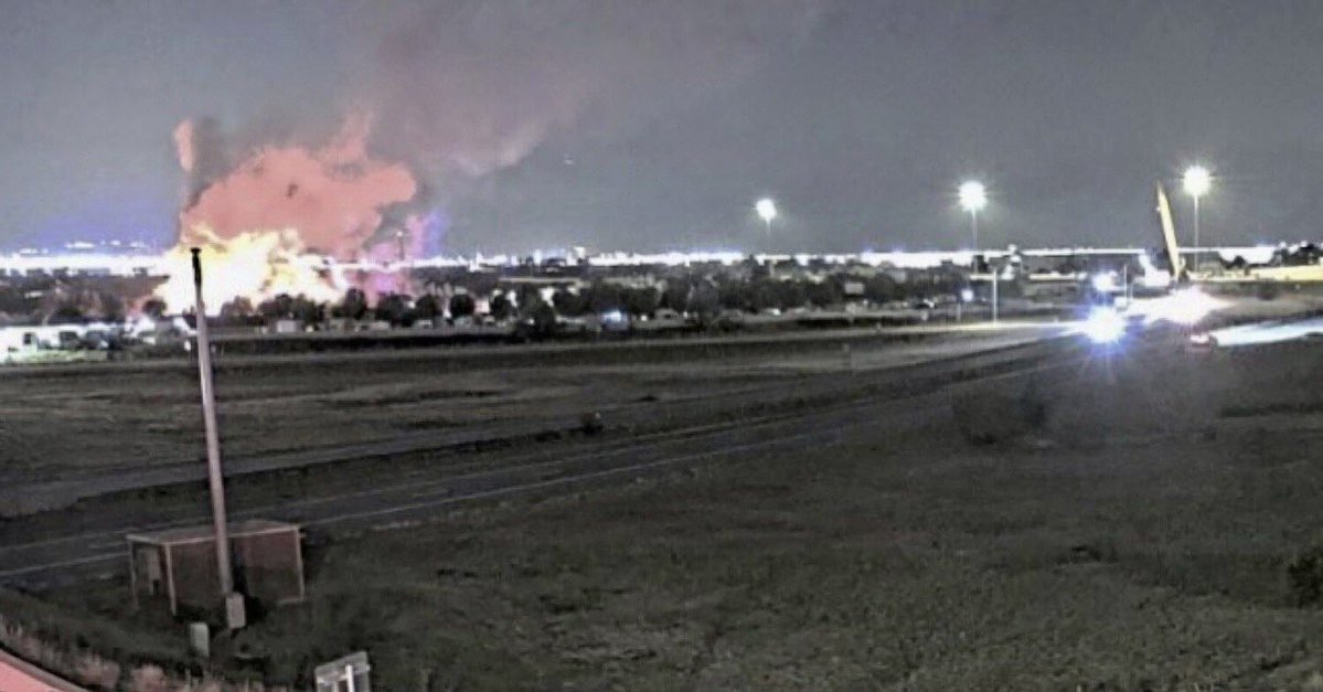Brush Fire – North Salt Lake 2ndAlarm South Davis Metro Fire dispatched 10:55 PM to 1012 Recreation Way. Crews arrived on a large brush fire threatening structures & vehicles. 2nd alarm 3 additional brush trucks requested.